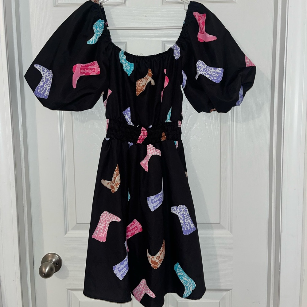 Women’s cowgirl boot dress